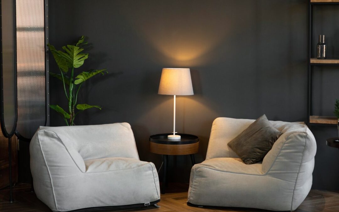ILUMINACIÓN DE UNA CASA: CÓMO CREAR UN AMBIENTE ACOGEDOR Y FUNCIONAL